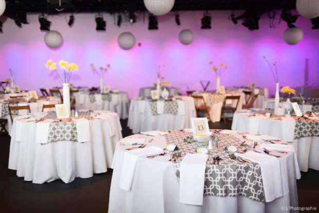 Patterns are popping up in weddings